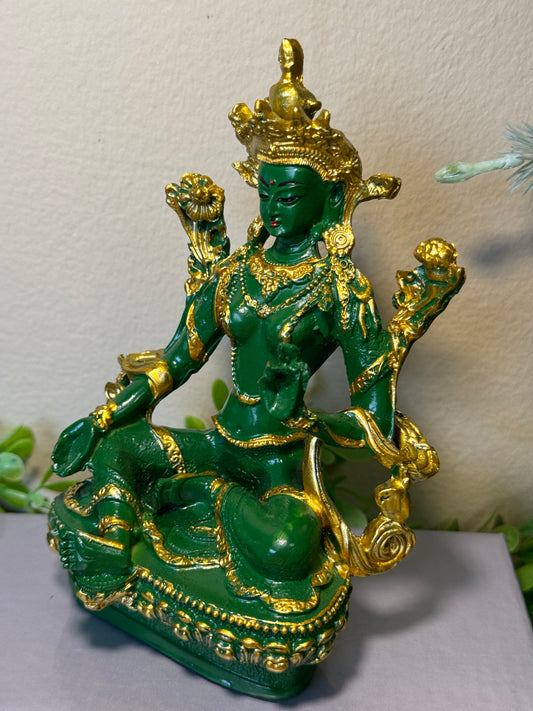 Figura Tara Verde budista en resina – Protección espiritual y energía sanadora