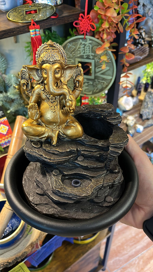 Fuente Ganesha con Led 19cm