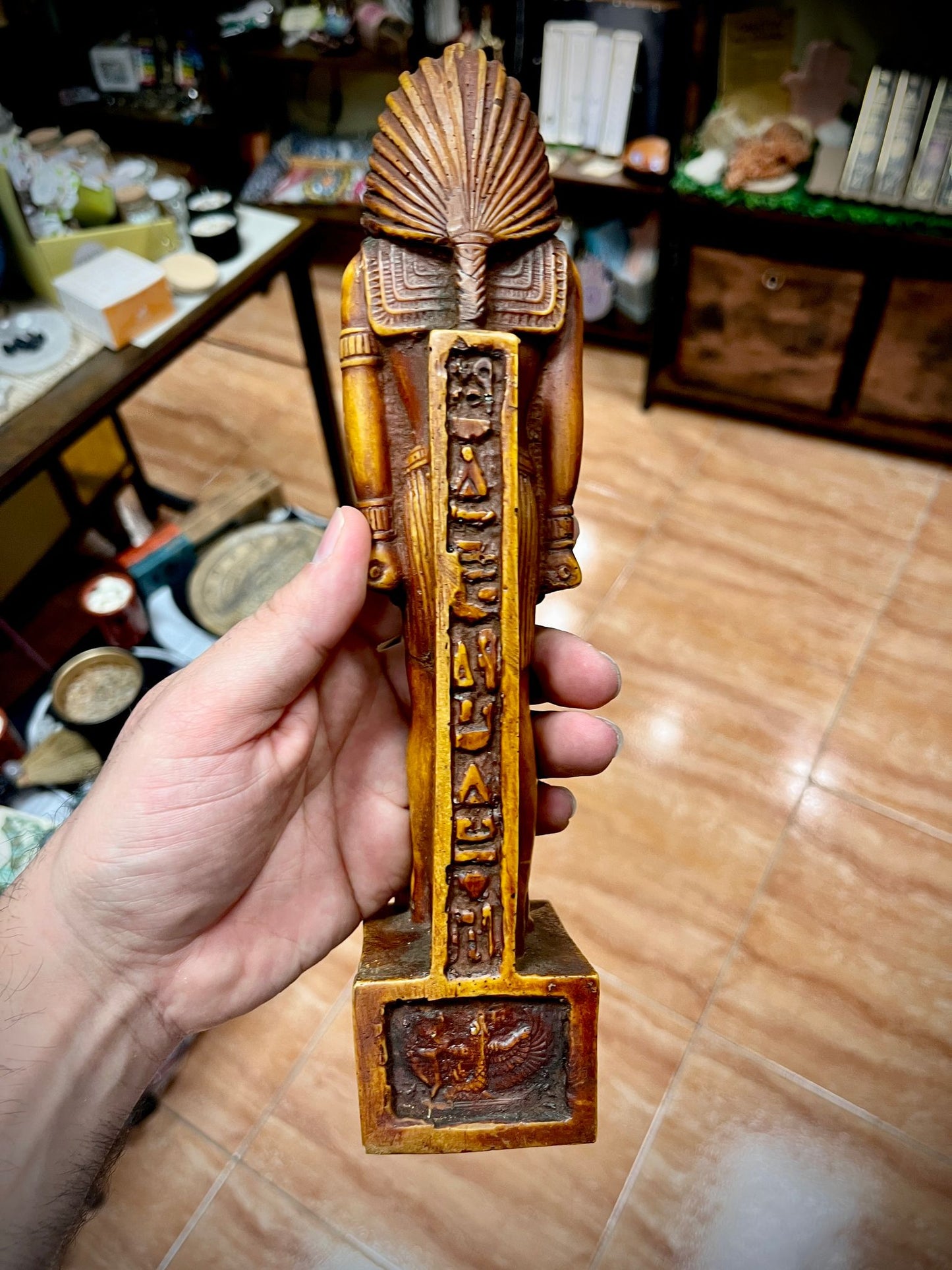 Figuras de Faraones Egipcios – Poder y Grandeza Ancestral