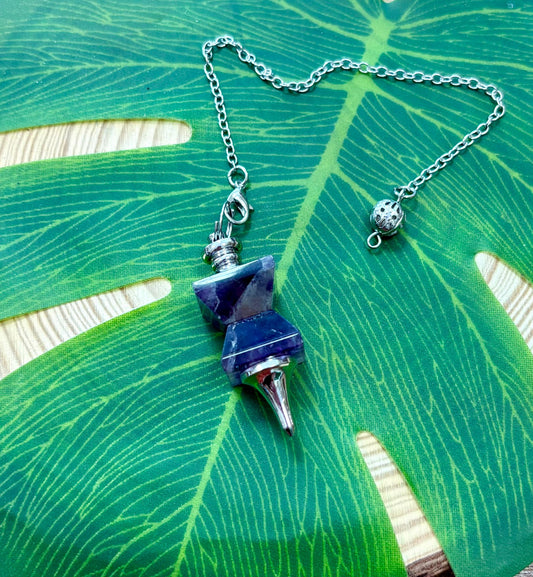 🔮 Péndulos de Minerales Naturales – Herramientas de conexión espiritual y energía sutil🔮