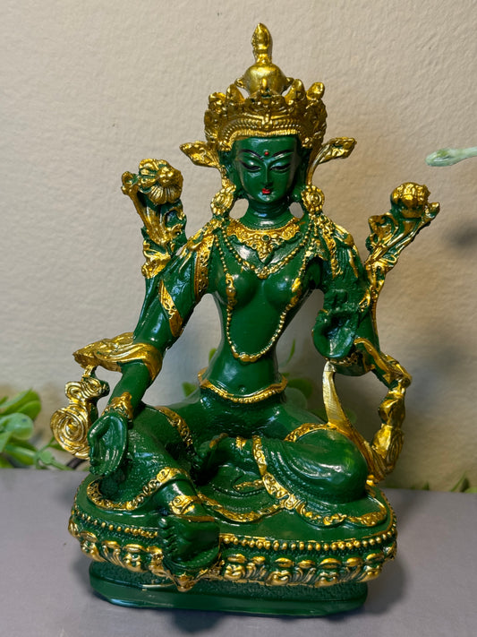 Figura Tara Verde budista en resina – Protección espiritual y energía sanadora