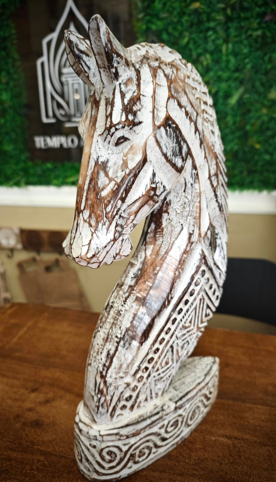 Cabeza de caballo de madera, artesanal 40cm