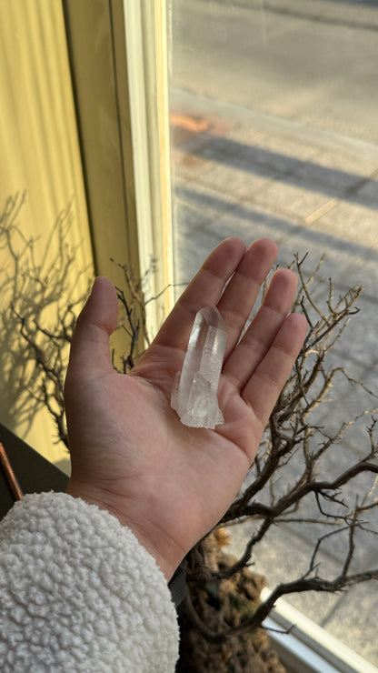 ✨ Drusa de Puntas de Cuarzo Transparente Natural – Brasil ✨