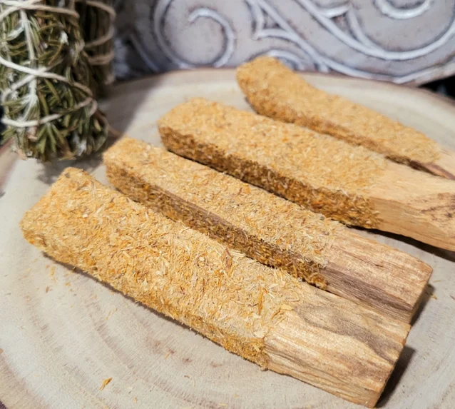 Pack 4 Palo Santo Natural con Caléndula