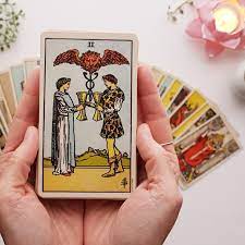 Consulta de TAROT del AMOR y RELACIONES de 20 Minutos - Templo Arcano