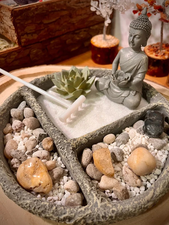 Jardín Zen Buda con piedras - Templo Arcano